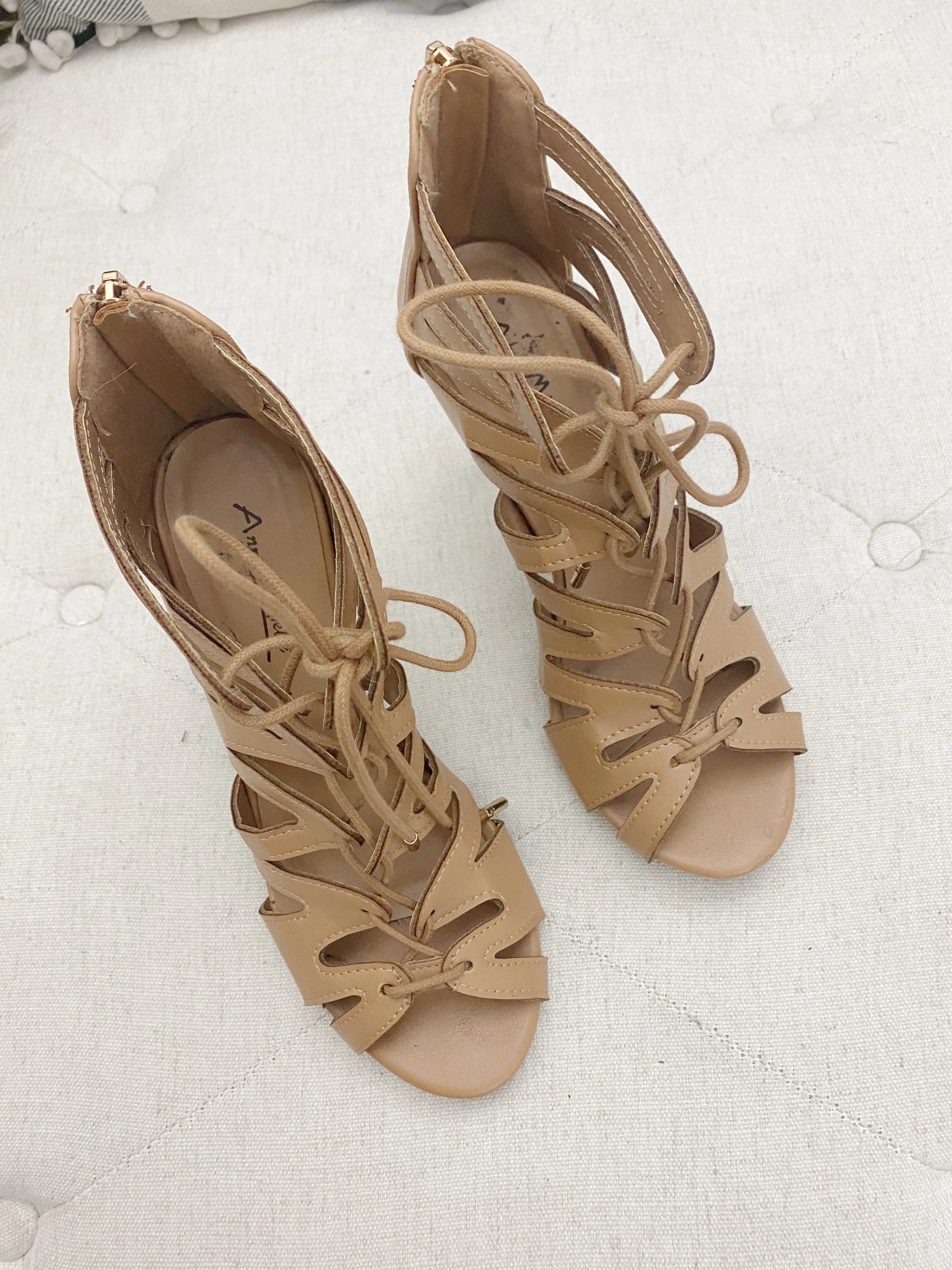 Anne Michelle Tan Heels size 6.5