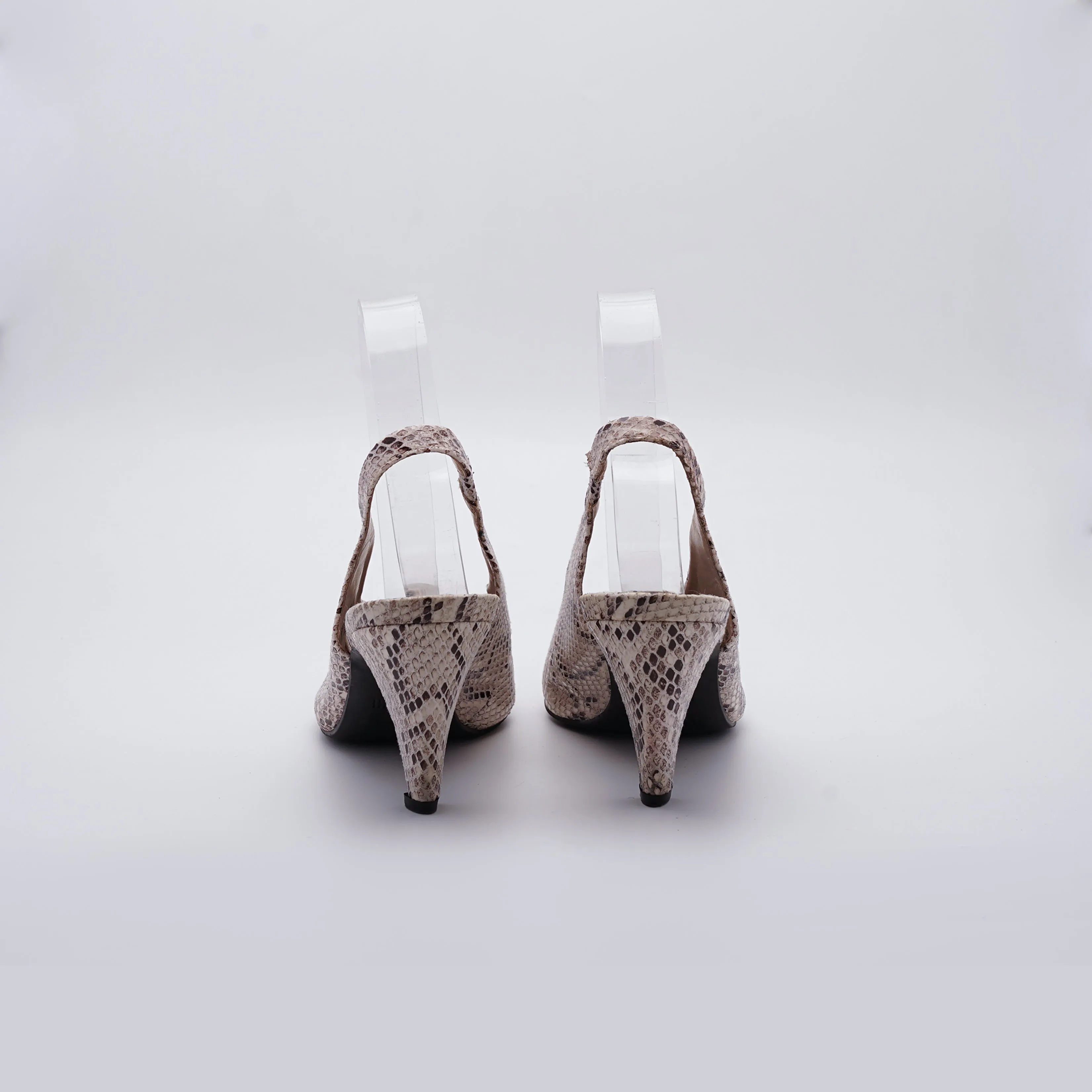 Europian Pointed Toe Pumps, Short Heel