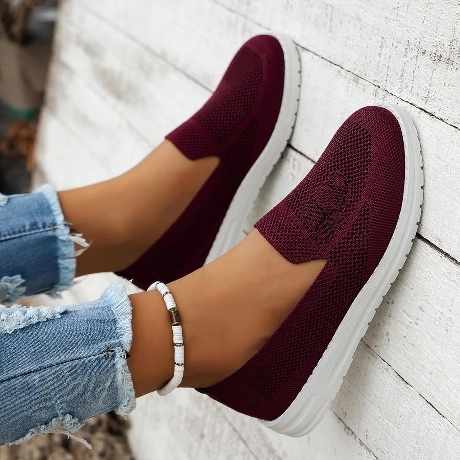Ladies Fashion Breathable Mesh Printed Flat Bottomed Casual Sports Shoes Women's Street Cleats Friends Sneaker