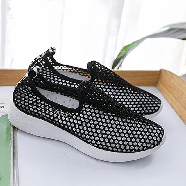 Mesh Breathable Women Shoes Fashion Sports Shoes Soft Comfortable Women Shoes