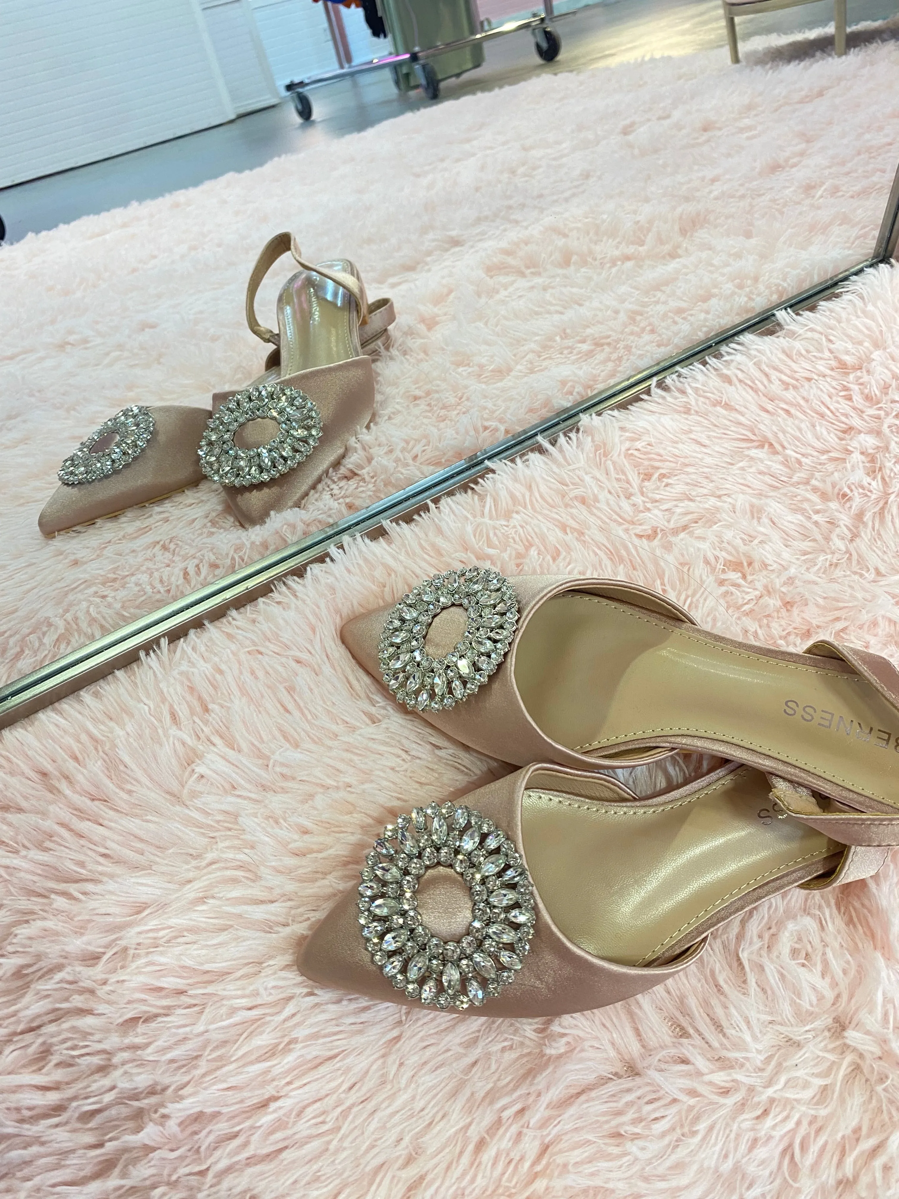Mia Flats