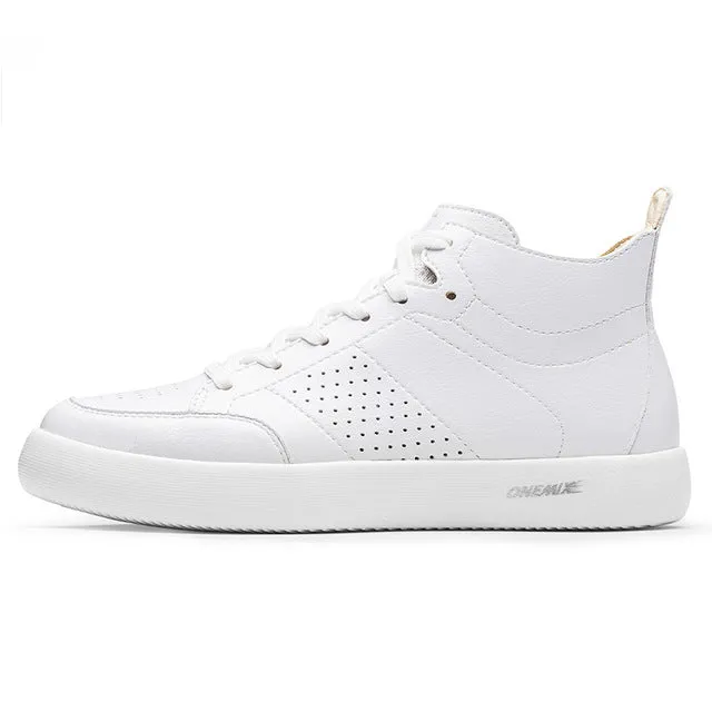 Skateboarding shoes light cool sneakers soft micro fiber leather upper elastic outsole men shoes