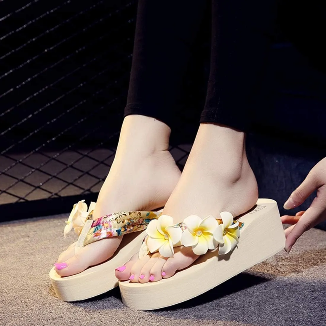VOKLIN Women's Bohemian Flower Wedge Flipflop Sandals Summer Nonslip High Heel Platform Beach Thong Sandal